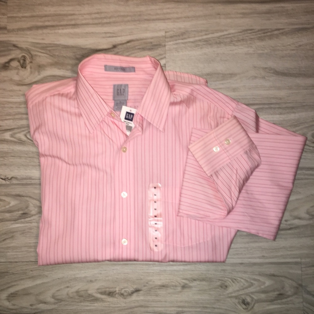 Gap Men’s Fitted Dress Shirt